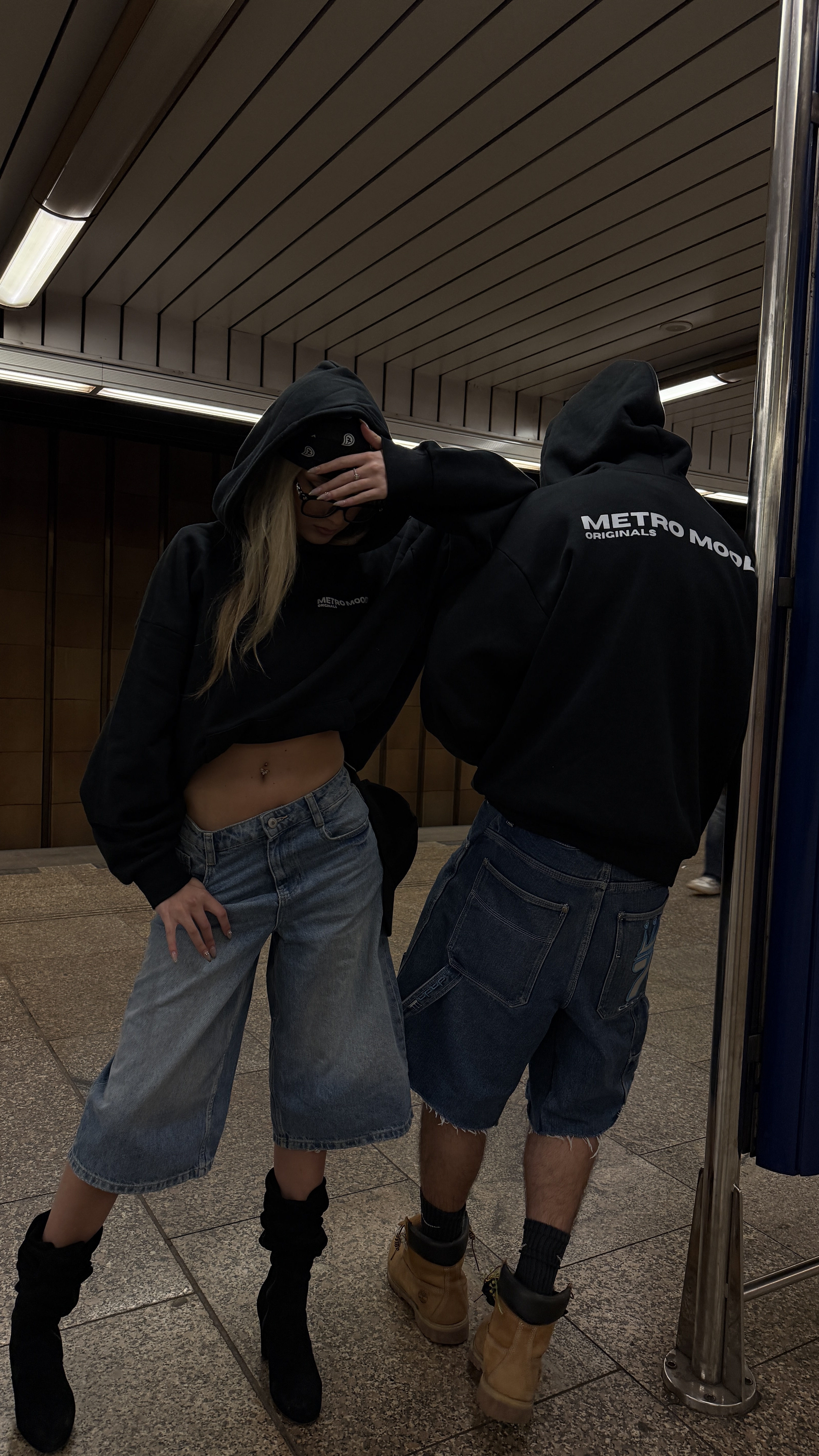 Metro Mood lookbook — metro mirror